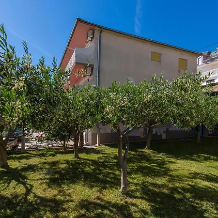 Gorgeous In With Wifi *