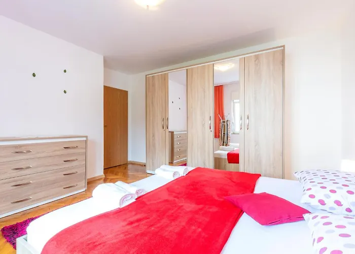 Gorgeous In With Wifi